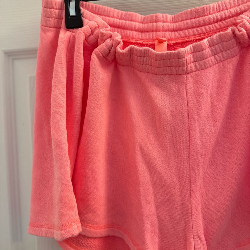 SKIMS Modal French Terry Coral Relaxed Shorts Size XL - Picture 5 of 8